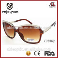 Lunettes de soleil personnalisées lunettes de soleil pour hommes lunettes de soleil en plastique injectées en gros Alibaba